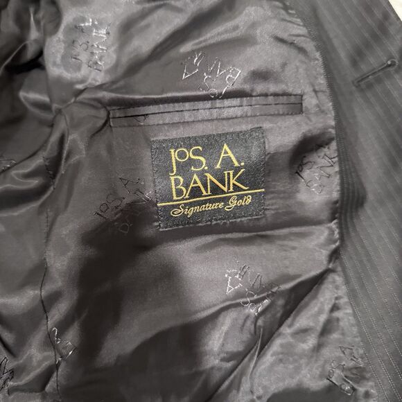 Men's Jos. A. Bank Signature Gold Jacket 43R Pants 40R Pinstripe Suit Set - Picture 9 of 13